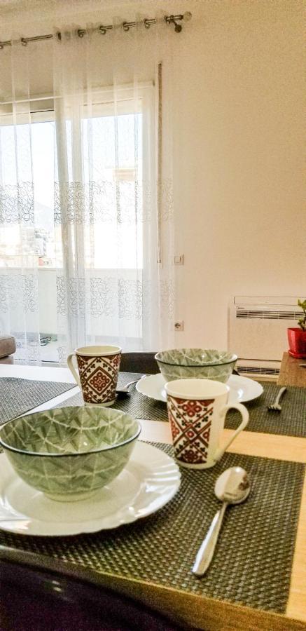 City Center Cute And Comfy Apartment - Ajia Apartments Тирана Екстериор снимка