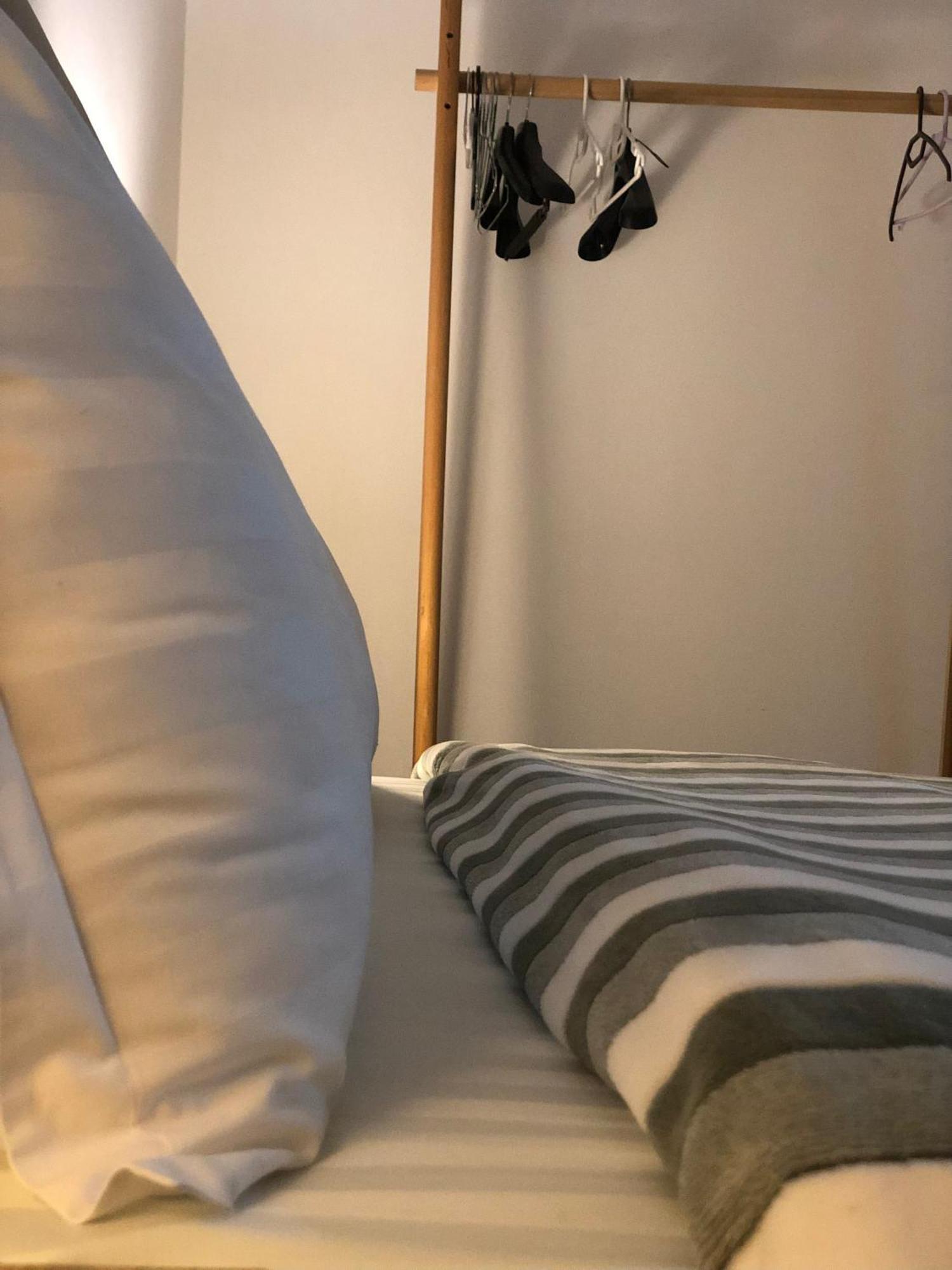 City Center Cute And Comfy Apartment - Ajia Apartments Тирана Екстериор снимка